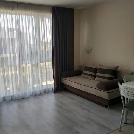 In Casa Del Sol * Slăntjev Brjag